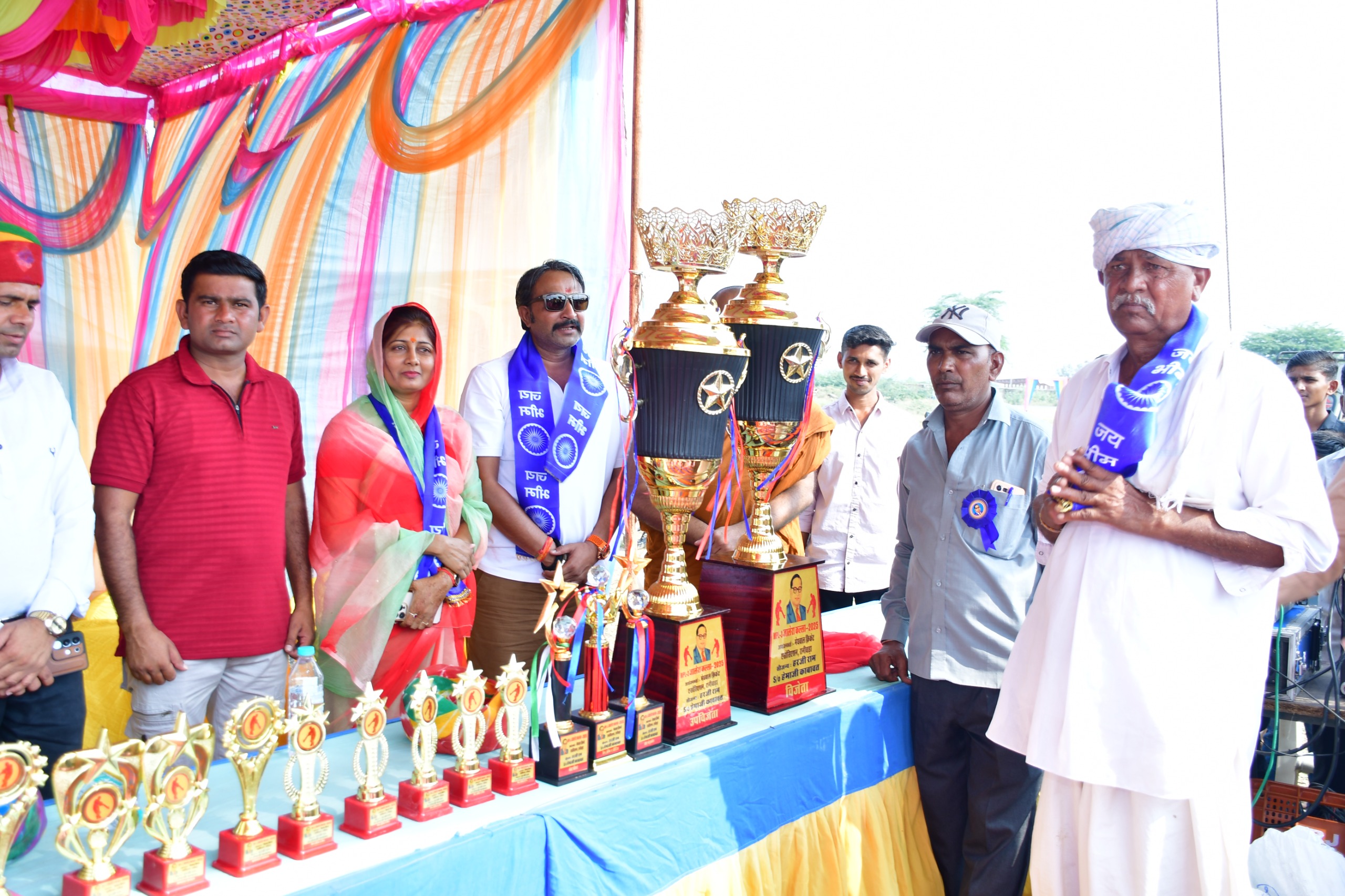 जालेरा कलां में पांच दिवसीय मेघवाल समाज क्रिकेट प्रतियोगिता का शुभारंभ