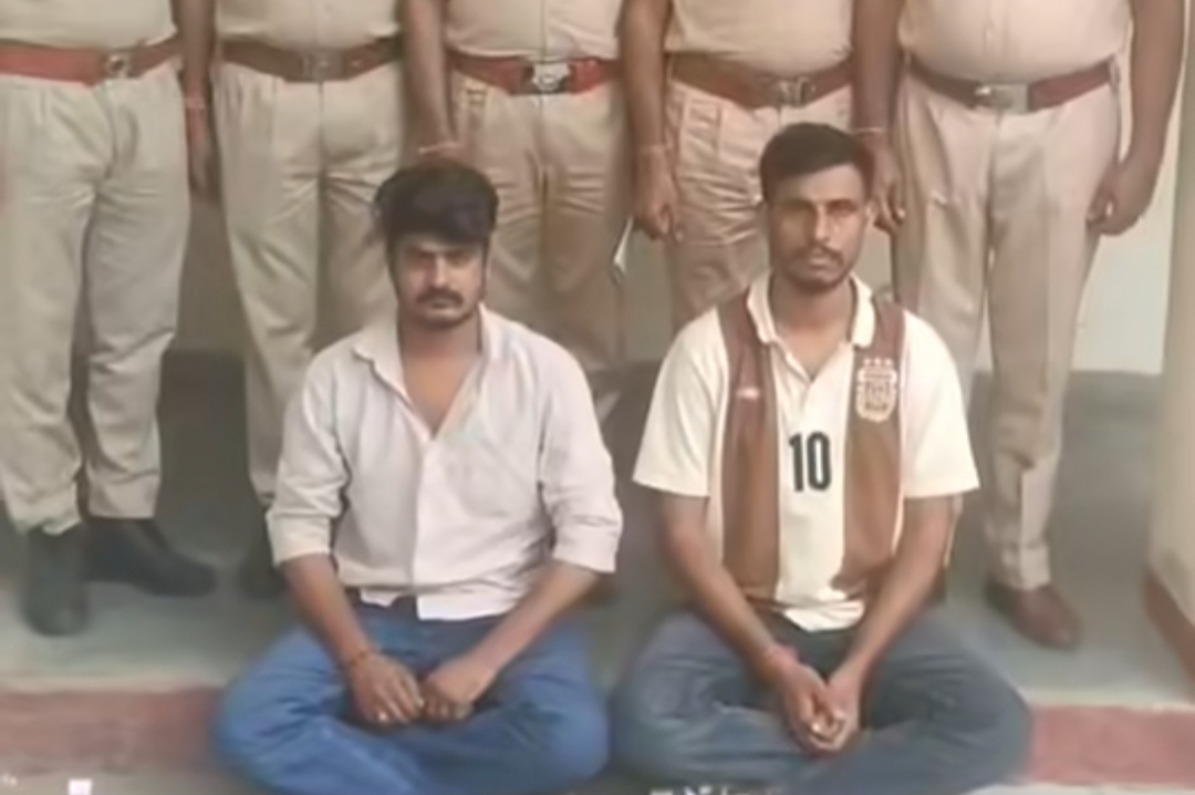 थर्ड फेस जालोर में तोड़फोड़ व दहशत फैलाने के मामले में तीन आरोपी गिरफ्तार, बोलेरो केम्पर जब्त
