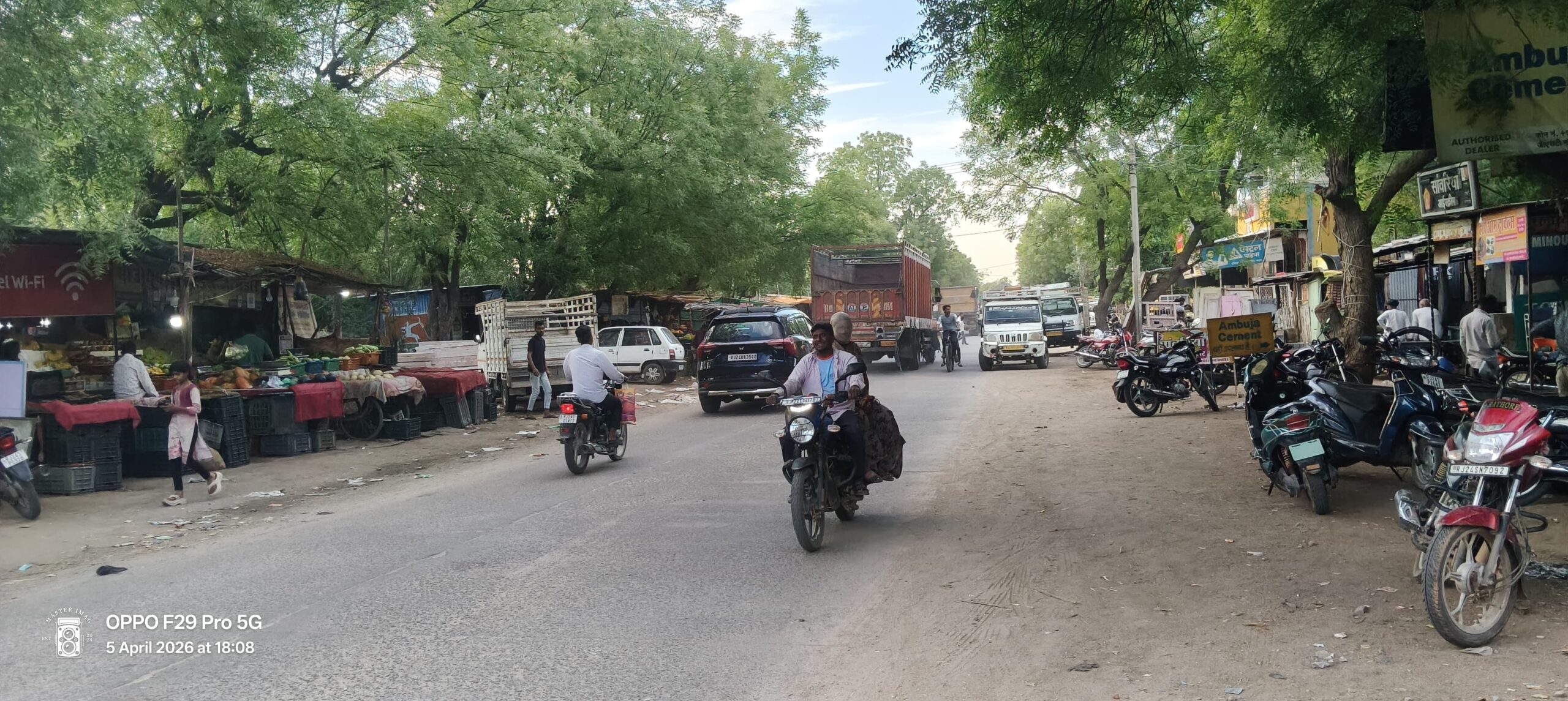 जावाल में अतिक्रमण करने वालो की लगी होड़, राहगीर परेशान